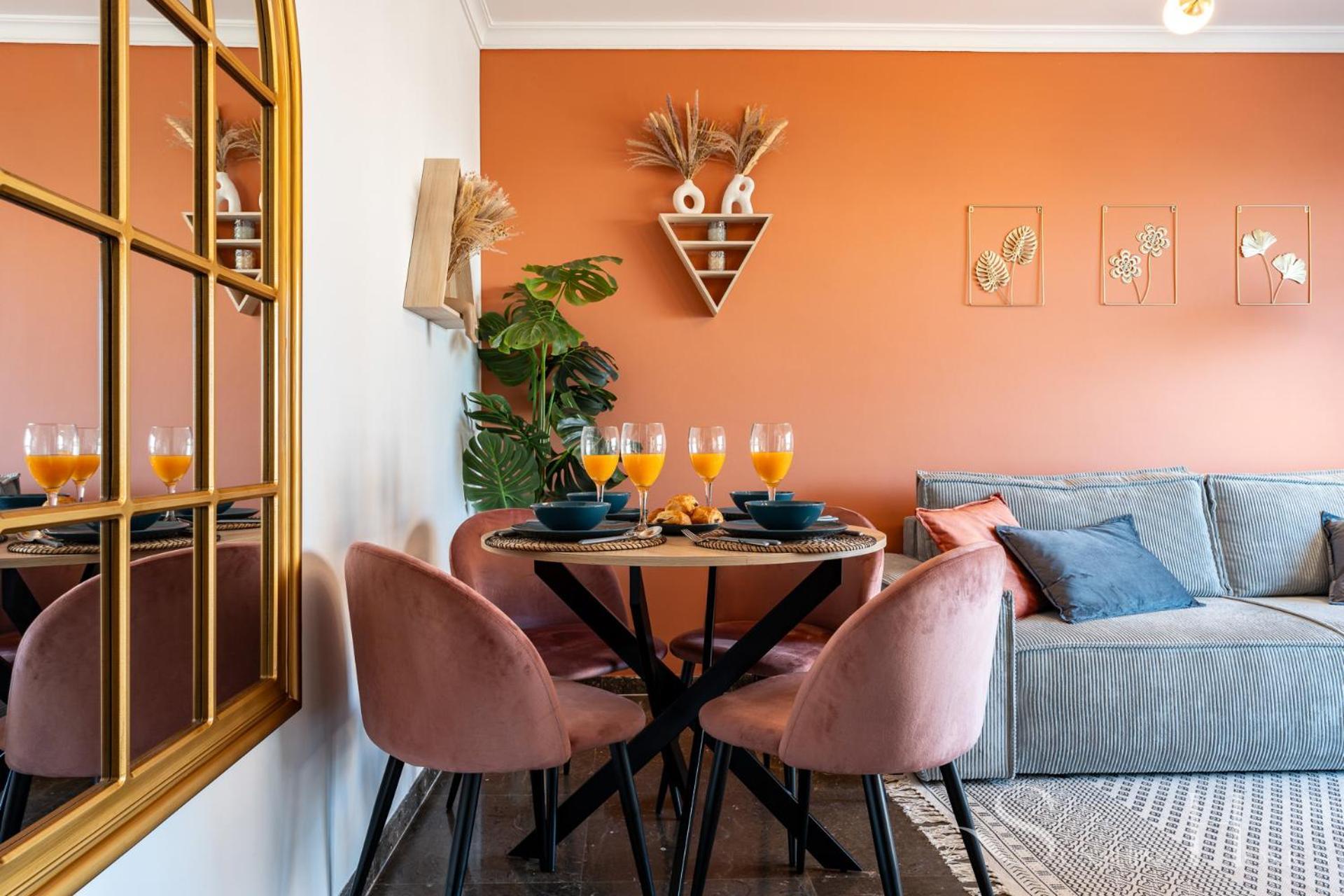 First Line , Cosy And Comfortable + Swimming Pool Torremolinos Zewnętrze zdjęcie