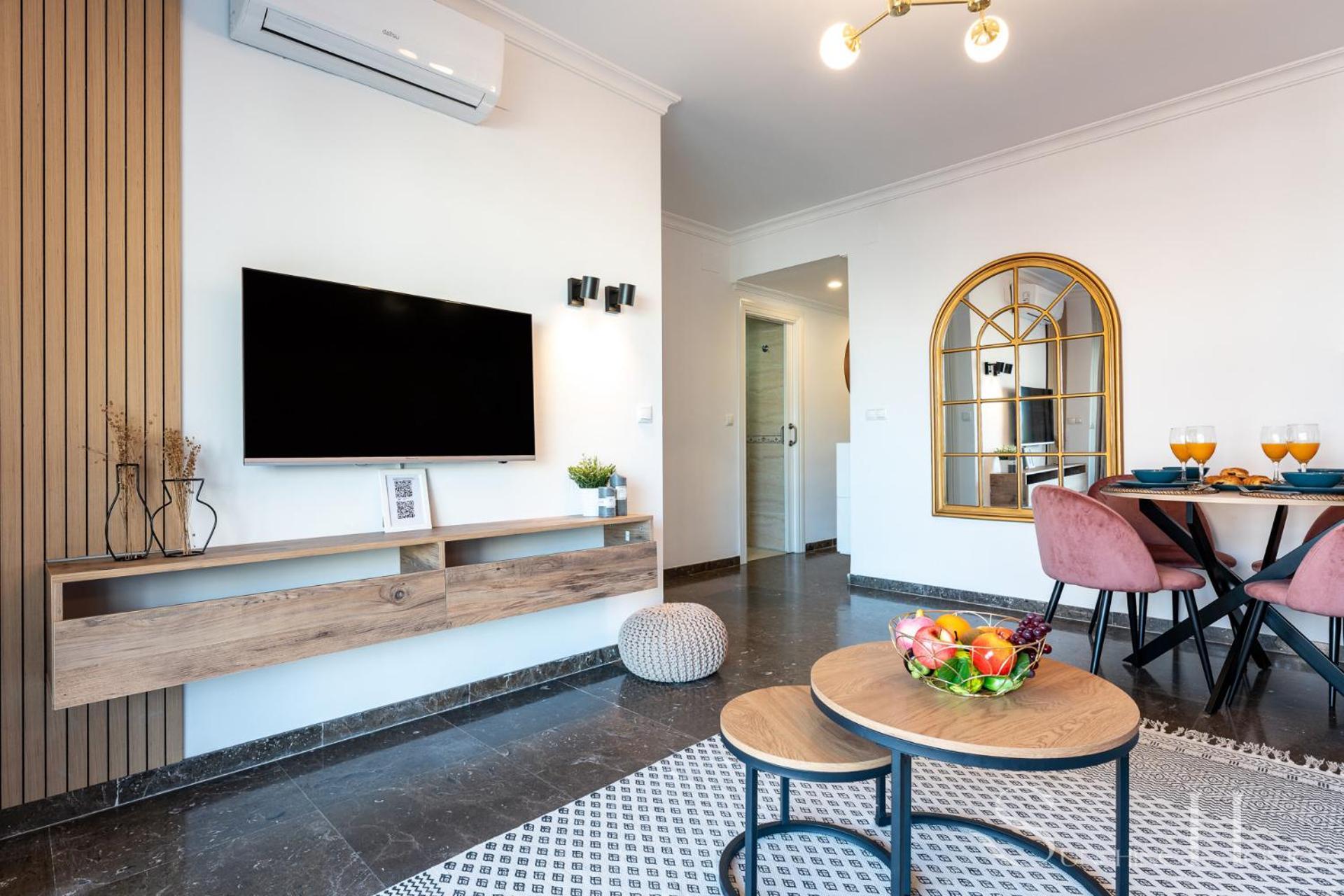 First Line , Cosy And Comfortable + Swimming Pool Torremolinos Zewnętrze zdjęcie